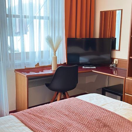Vitalhotel Krainz 로이페어스도르프 바이 퓌르스텐펠트 외부 사진