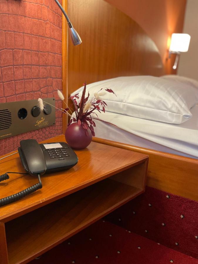 Vitalhotel Krainz 로이페어스도르프 바이 퓌르스텐펠트 외부 사진