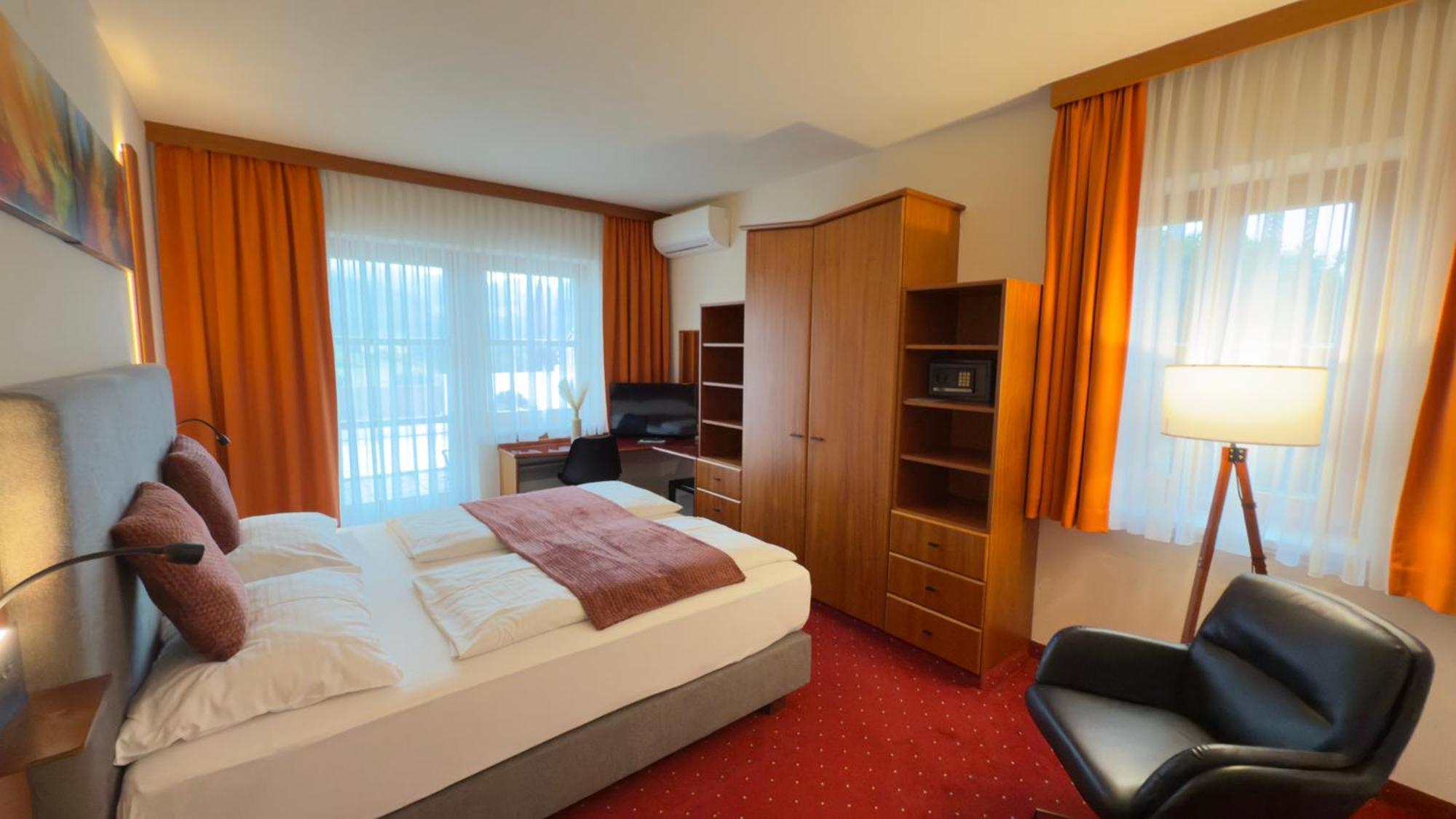 Vitalhotel Krainz 로이페어스도르프 바이 퓌르스텐펠트 외부 사진