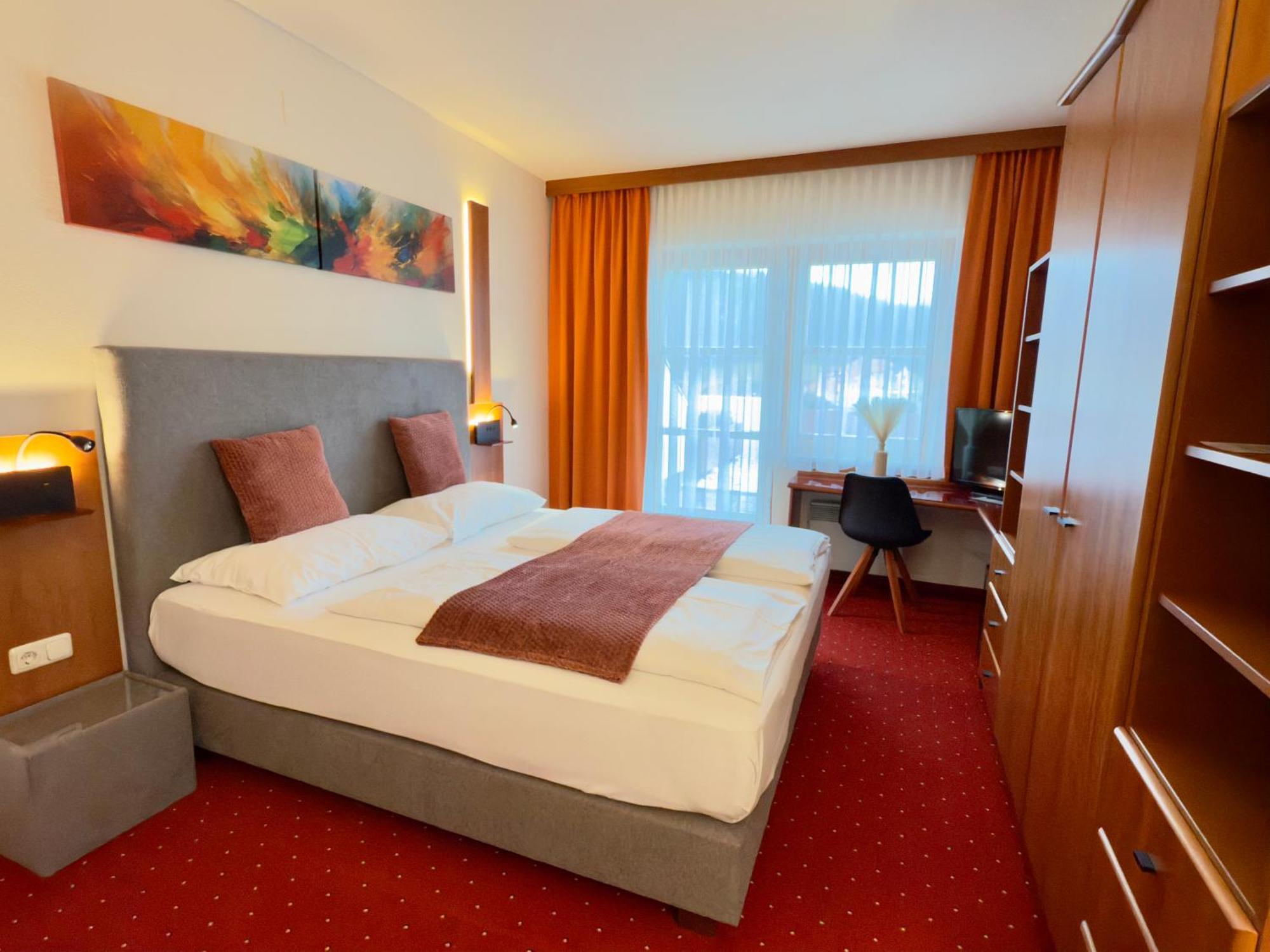 Vitalhotel Krainz 로이페어스도르프 바이 퓌르스텐펠트 외부 사진